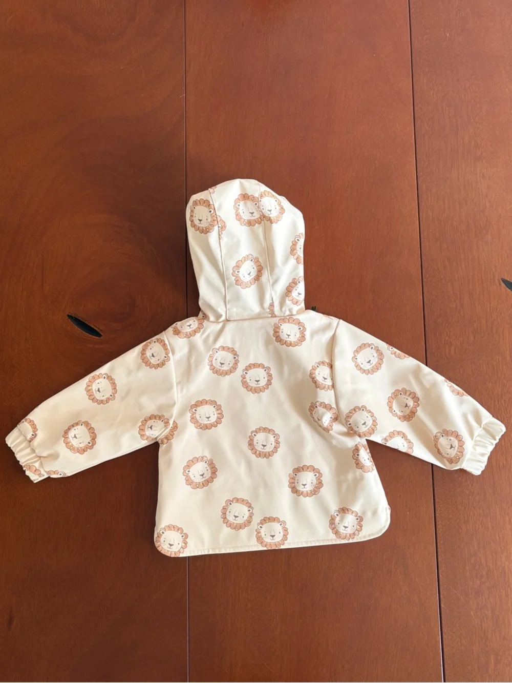 Quincy Mae Cream Hooded Lion-Print Rain Jacket 6-12m